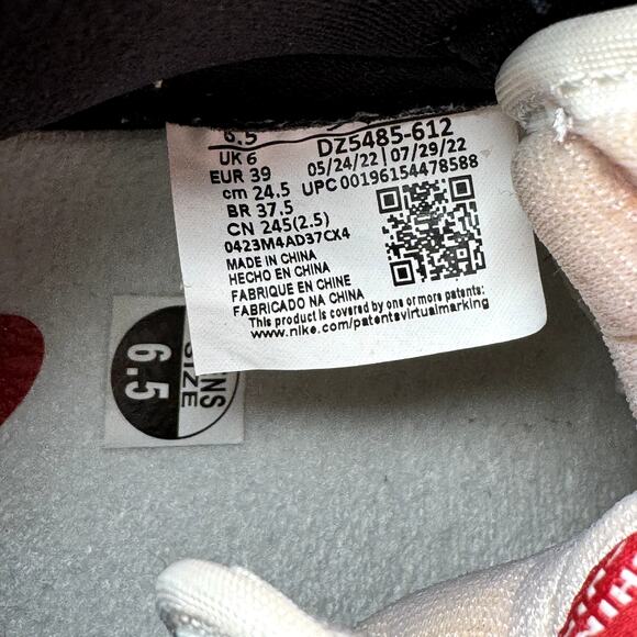 Size 6.5 - Nike Air Jordan 1 Retro High OG Chicago Lost & Found 2022 Men's Shoes - Picture 8 of 9